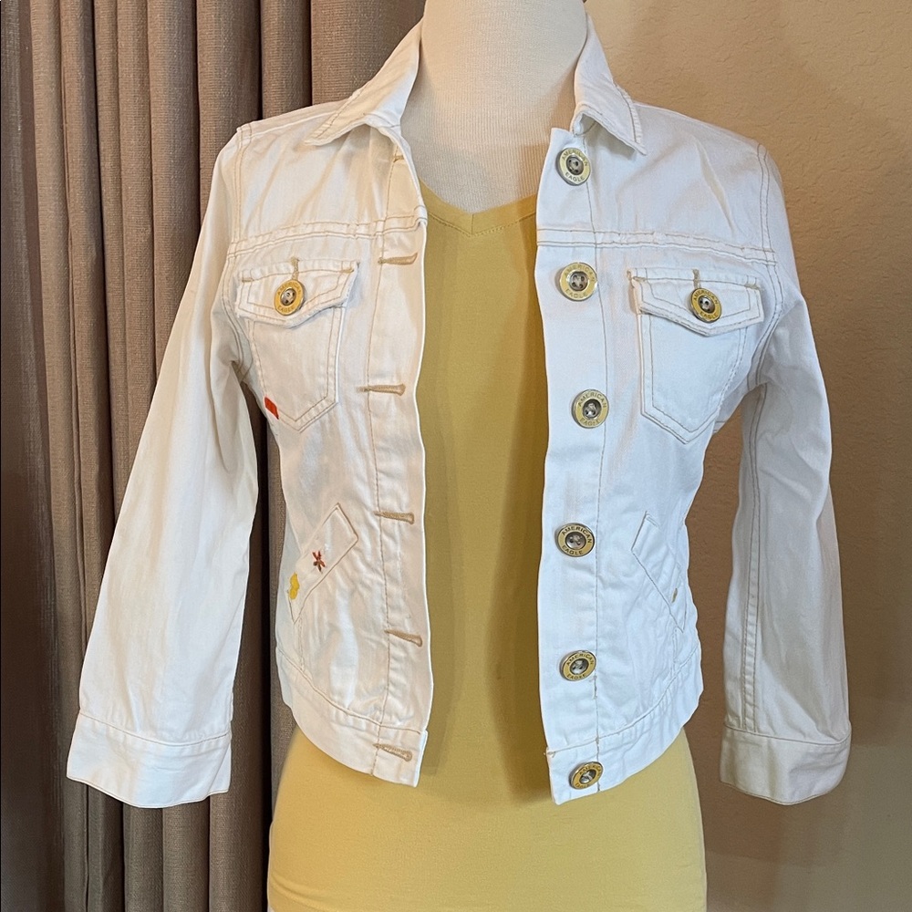 American Eagle Outfitters Cream Jean Jacket